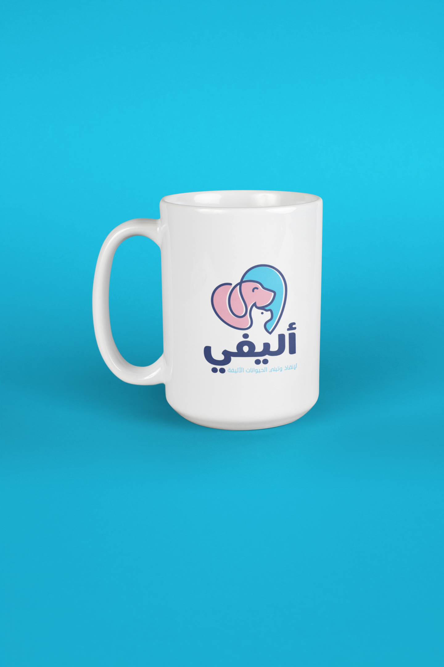 coffee-mug-mockup-in-a-studio-23904